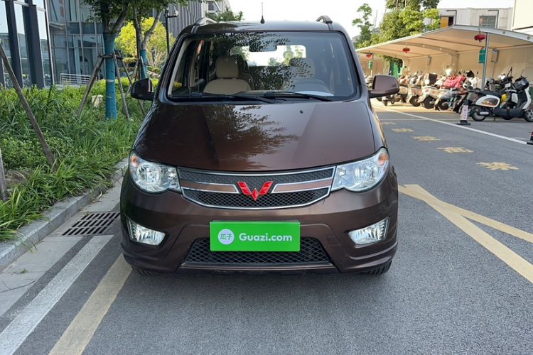 Used Wuling Hongguang 2014 1.5L S Standard Version Exterior 1