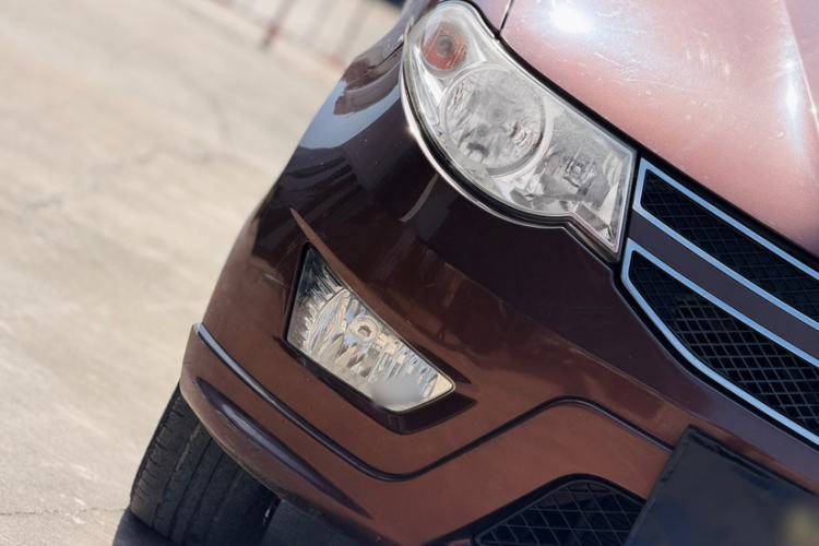 Used Wuling Hongguang 2014 1.5L S Standard Version Exterior 3