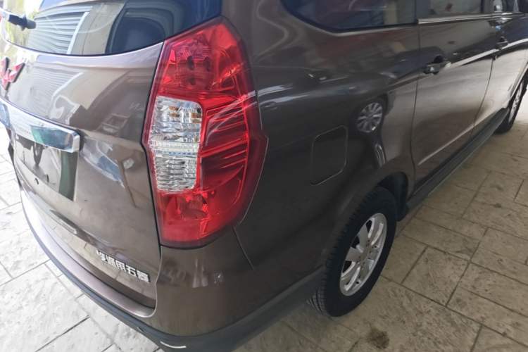 Used Wuling Hongguang 2014 1.5L S Comfort Model Exterior 3