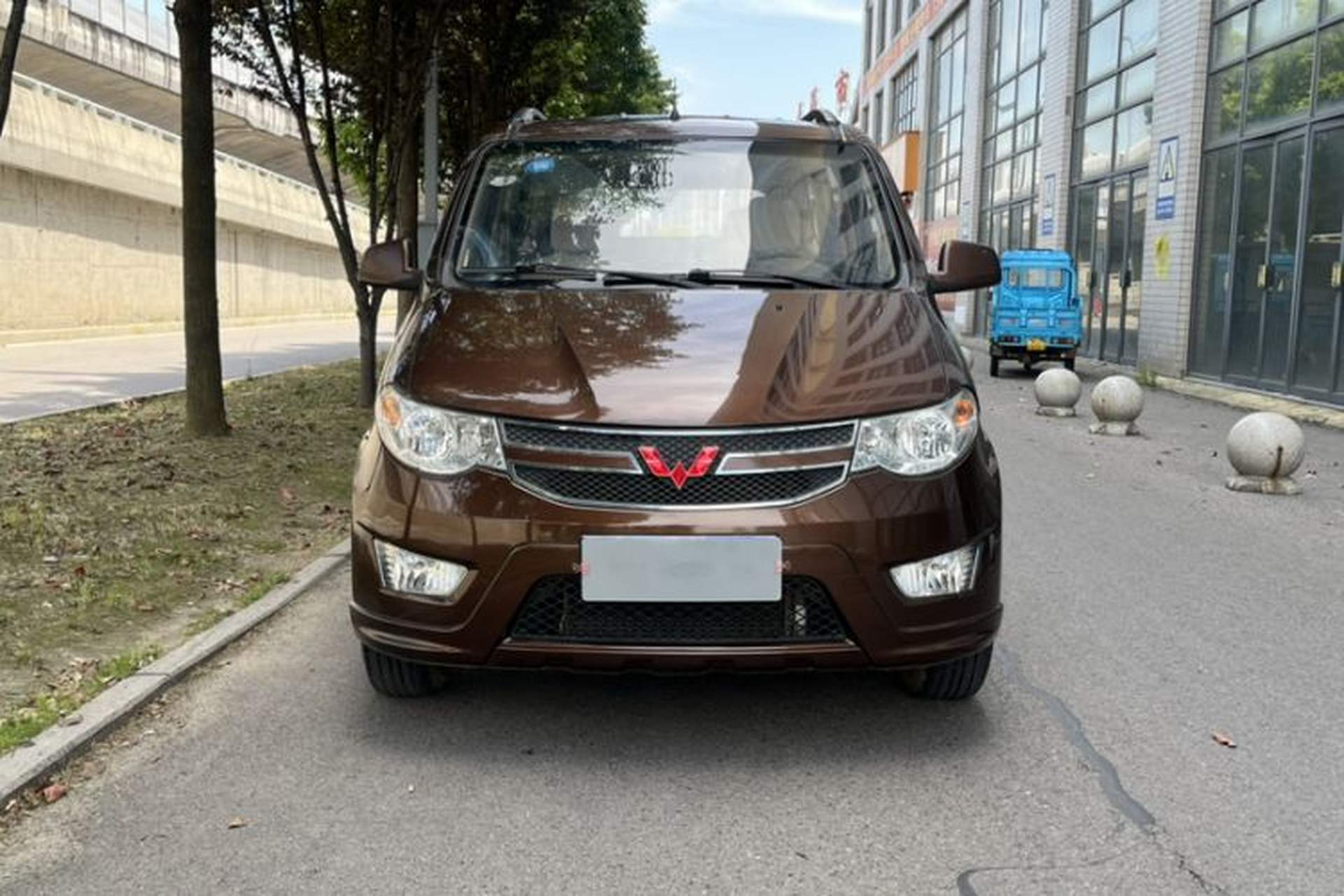 Used Wuling Hongguang 2014 1.5L S Standard Version Exterior 4