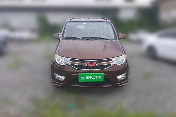 Used Wuling Hongguang 2014 1.5L S Standard Version Front