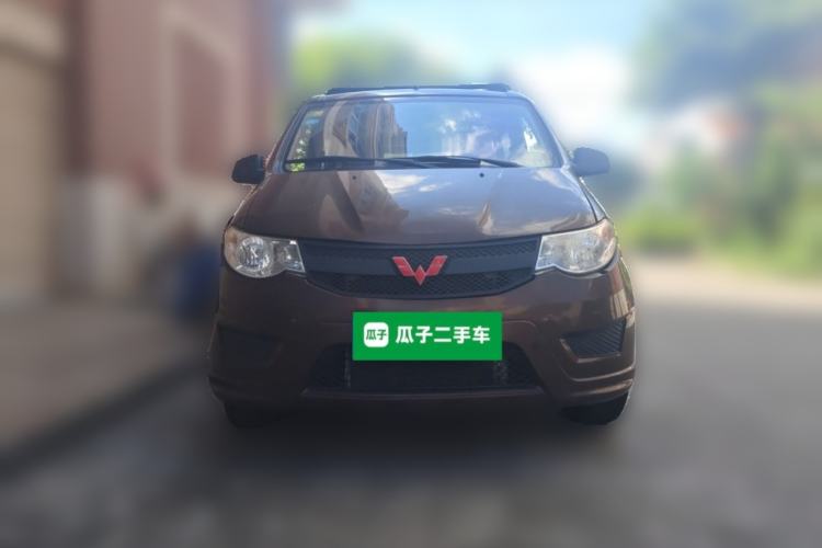 Used Wuling Hongguang 2014 1.5L S Comfort Model Front