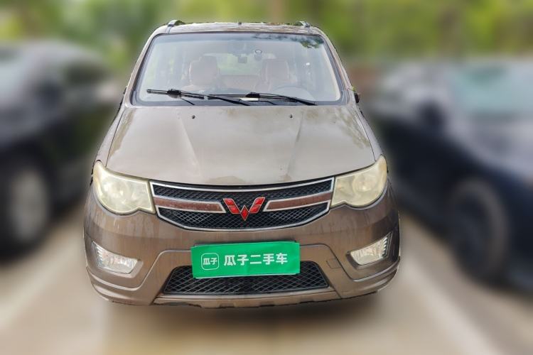 Used Wuling Hongguang 2014 1.5L S Standard Version Front