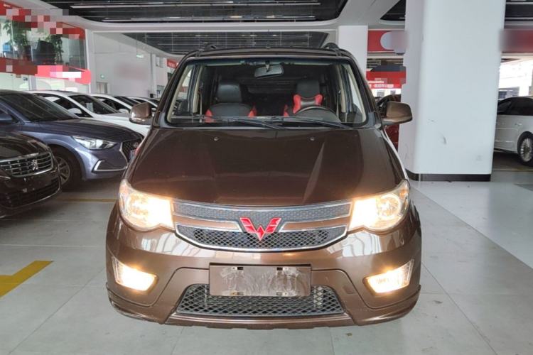 Used Wuling Hongguang 2014 1.5L S Standard Version Front