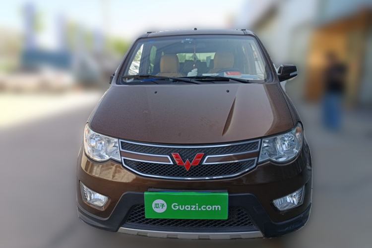 Used Wuling Hongguang 2014 1.5L S Luxury Model Front