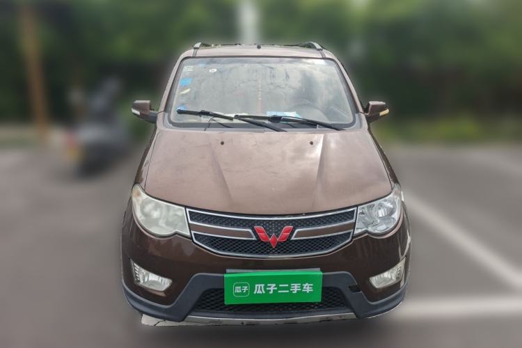 Used Wuling Hongguang 2014 1.5L S Comfort Model Front