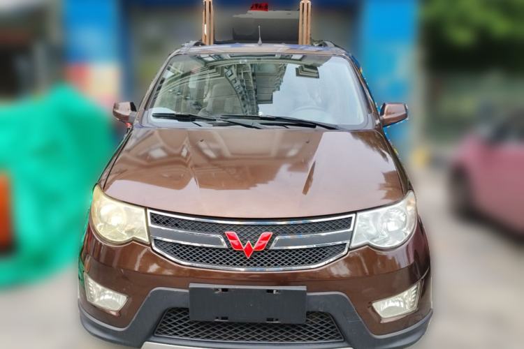 Used Wuling Hongguang 2014 1.2L S Standard Version China IV Standard Front