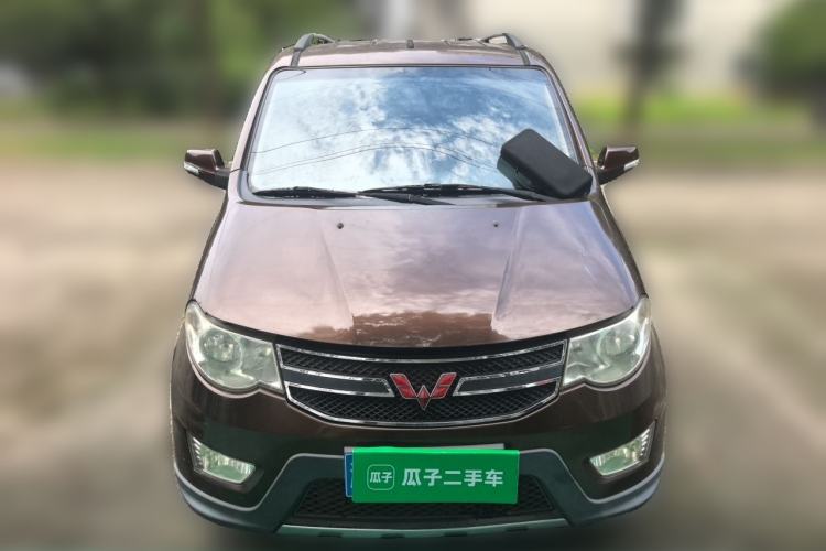 Used Wuling Hongguang 2014 1.5L S Automatic Comfort Edition Front
