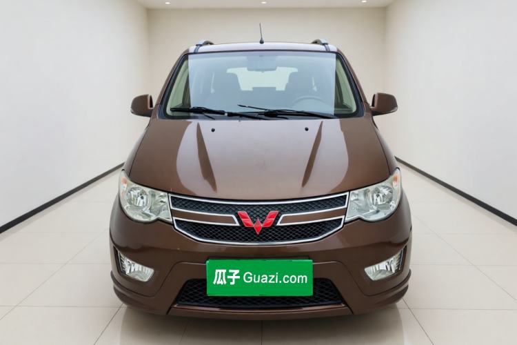 Used Wuling Hongguang 2014 1.5L S Standard Version Front