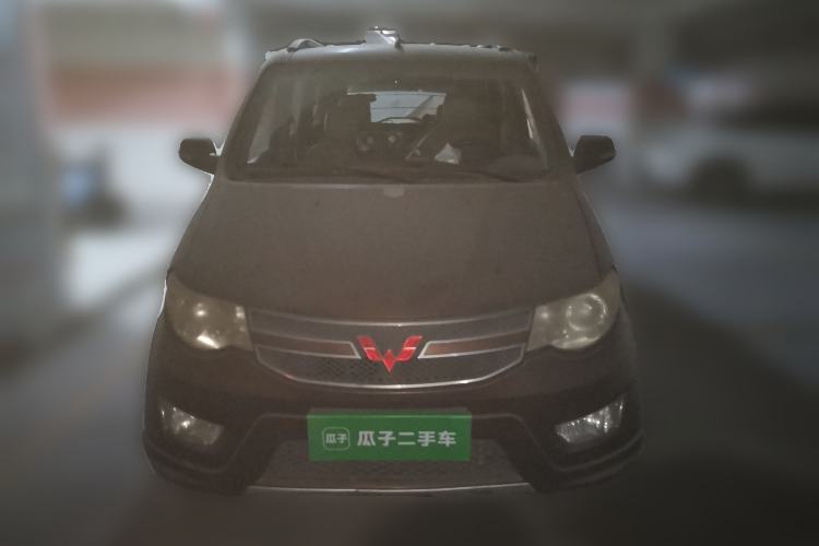 Used Wuling Hongguang 2014 1.5L S Luxury Model Front
