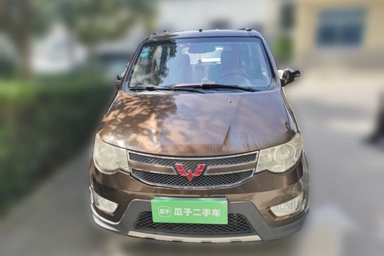 Used Wuling Hongguang 2014 1.5L S Comfort Model Front