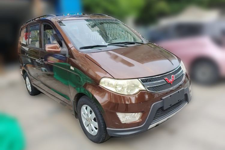 Used Wuling Hongguang 2014 1.2L S Standard Version China IV Standard Front Right 45 Deg