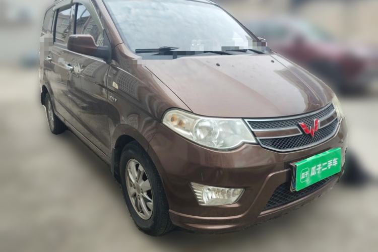 Used Wuling Hongguang 2014 1.5L S Standard Version Front Right 45 Deg