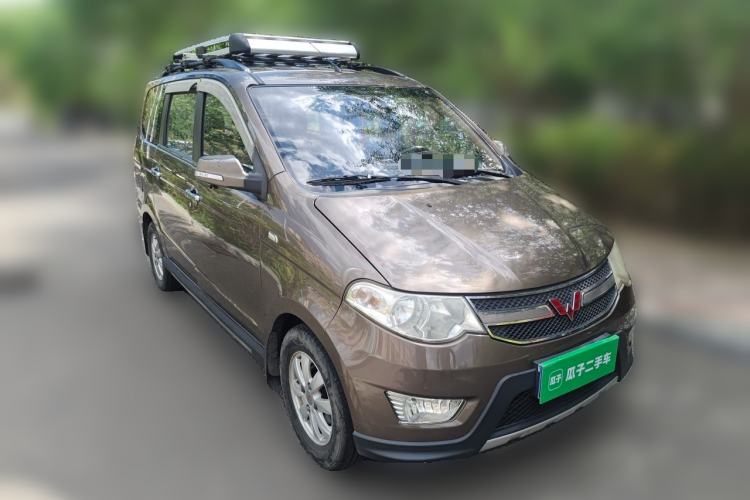 Used Wuling Hongguang 2014 1.2L S Comfort Model China IV Front Right 45 Deg