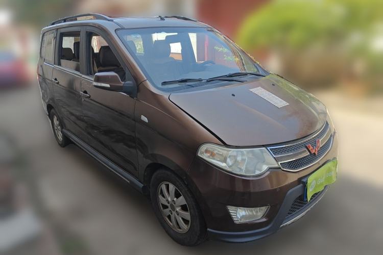 Used Wuling Hongguang 2014 1.2L S Comfort Model China IV Front Right 45 Deg