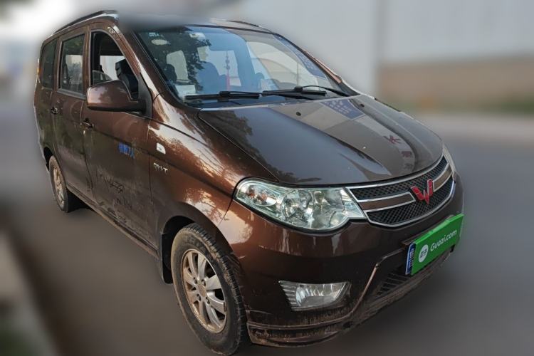 Used Wuling Hongguang 2014 1.5L S Standard Version Front Right 45 Deg