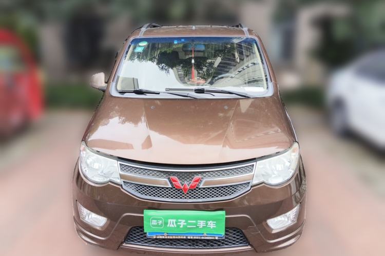Used Wuling Hongguang 2014 1.5L S Standard Version Front