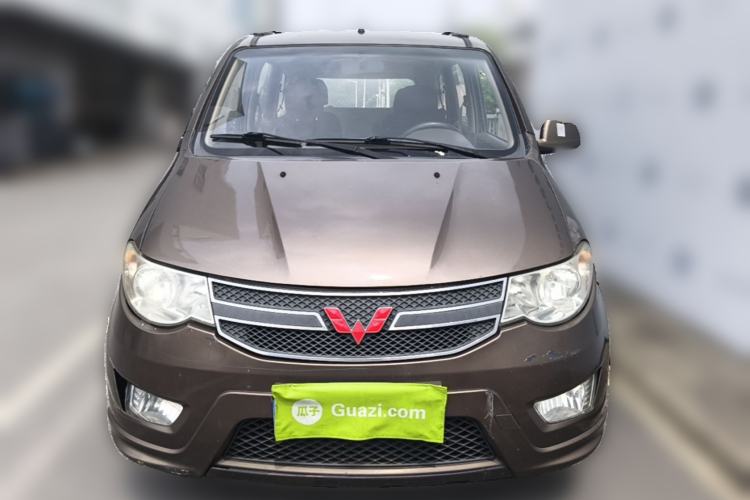 Used Wuling Hongguang 2014 1.5L S Standard Version Front