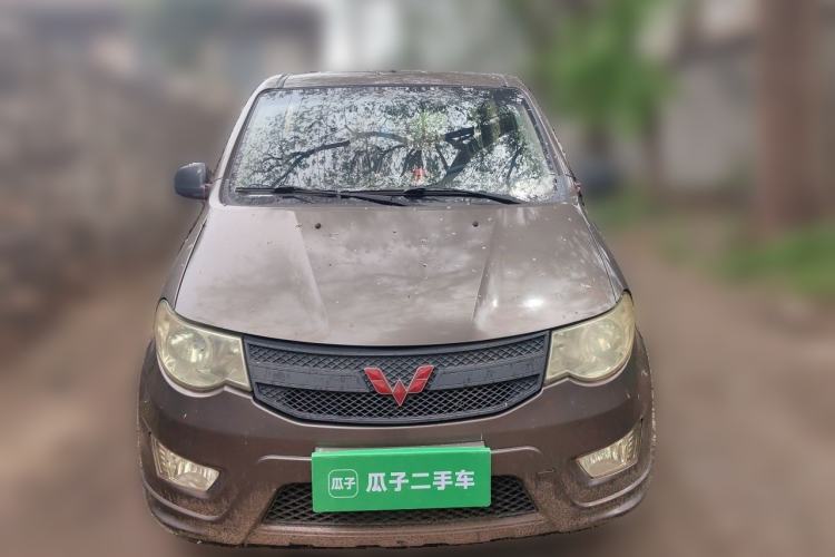 Used Wuling Hongguang 2014 1.5L Base Version Front