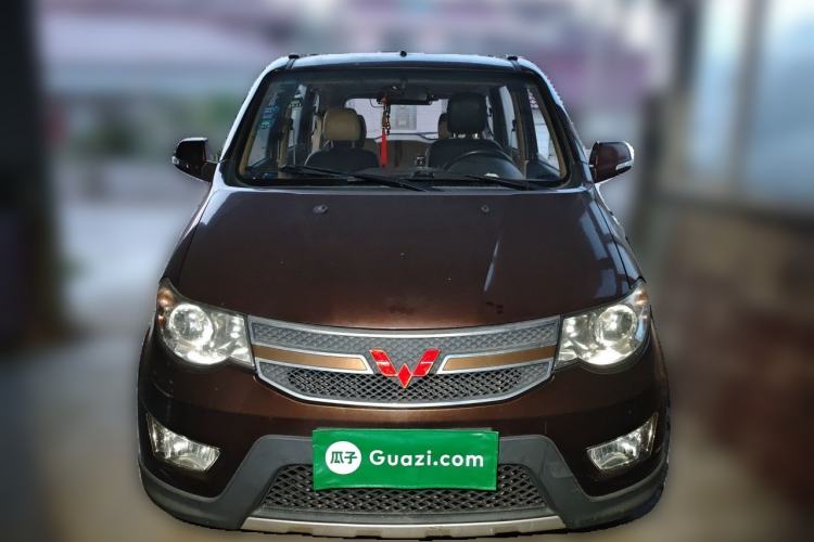 Used Wuling Hongguang 2014 1.5L S Comfort Model Front