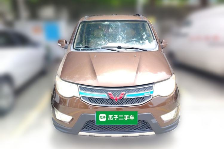 Used Wuling Hongguang 2014 1.5L S Comfort Model Front