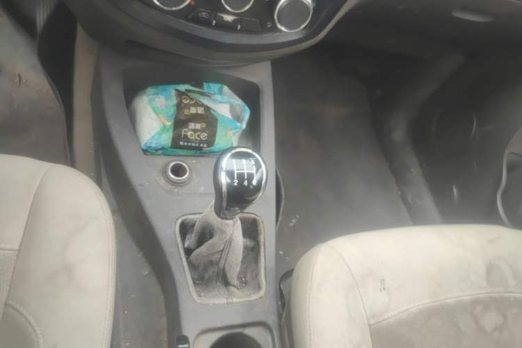Used Wuling Hongguang 2014 1.5L S Standard Version Gear Lever