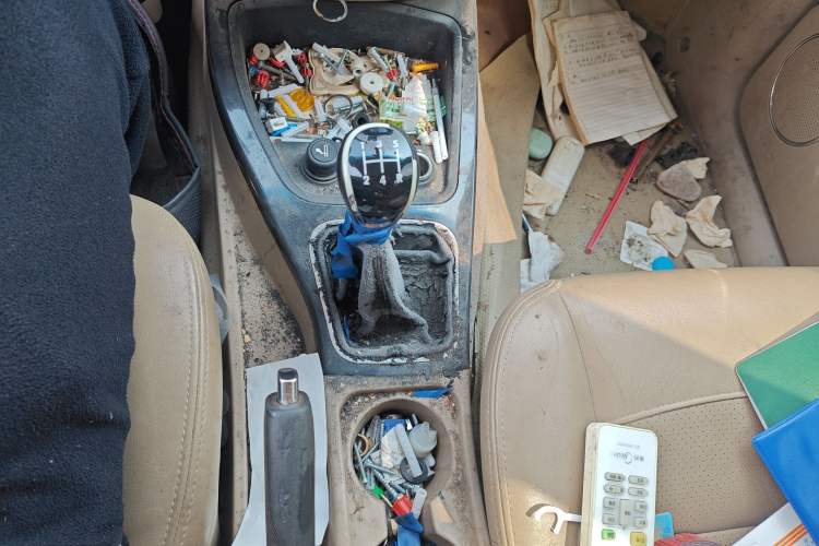 Used Wuling Hongguang 2014 1.5L S Luxury Model Gear Lever