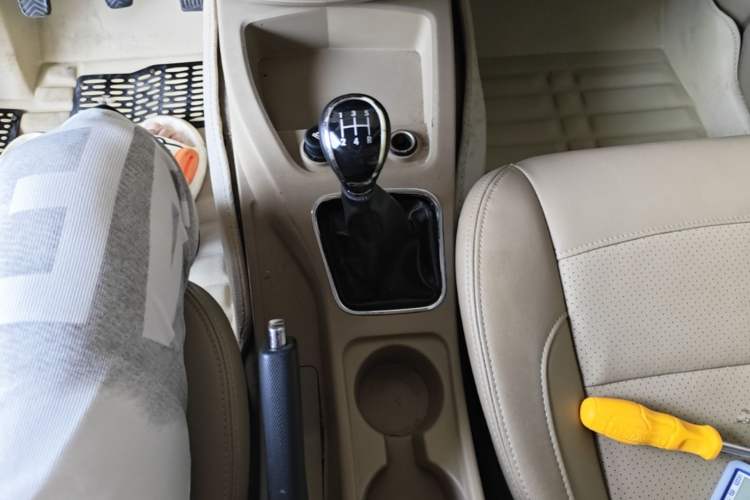 Used Wuling Hongguang 2014 1.5L S Comfort Model Gear Lever