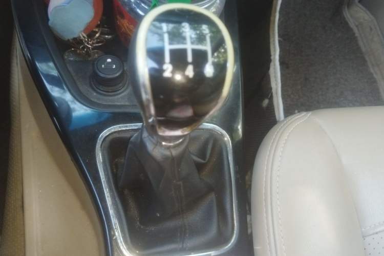 Used Wuling Hongguang 2014 1.5L S Luxury Model Gear Lever