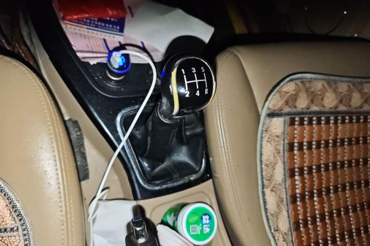 Used Wuling Hongguang 2014 1.5L S Luxury Model Gear Lever