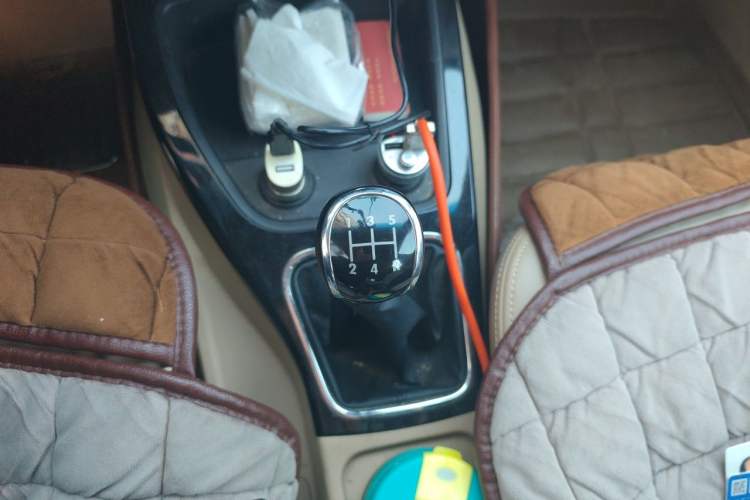 Used Wuling Hongguang 2014 1.5L S Luxury Model Gear Lever