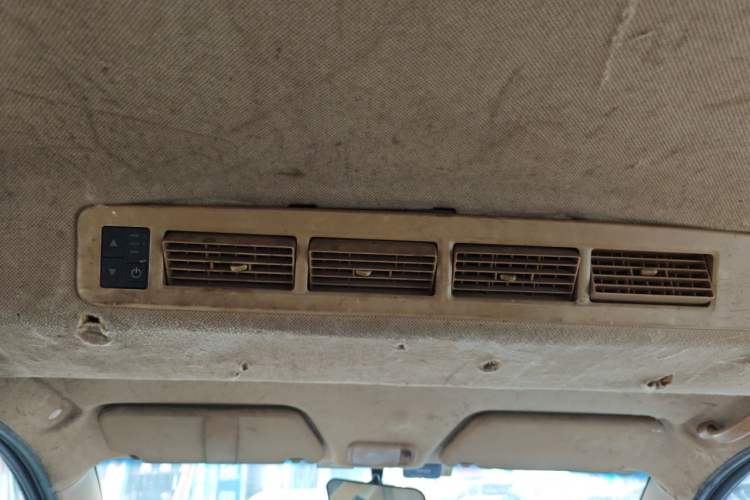 Used Wuling Hongguang 2014 1.5L S Luxury Model Headliner