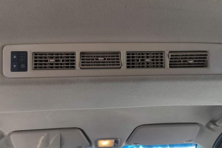 Used Wuling Hongguang 2014 1.5L S Standard Version Headliner