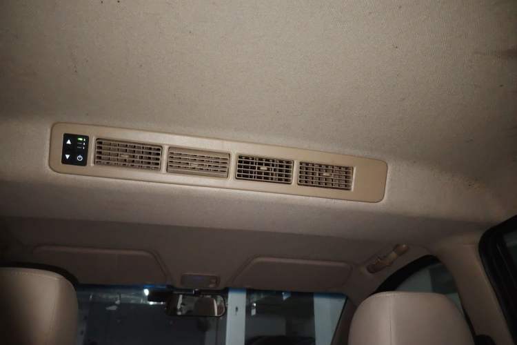 Used Wuling Hongguang 2014 1.2L S Standard Version China IV Standard Headliner