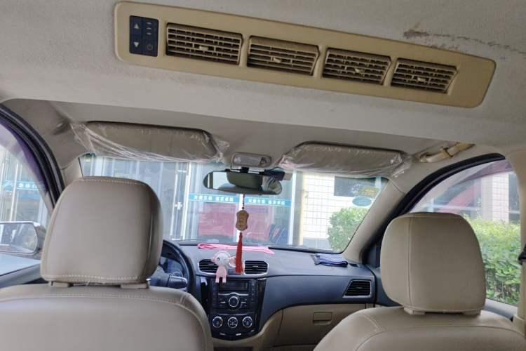 Used Wuling Hongguang 2014 1.5L S Comfort Model Headliner