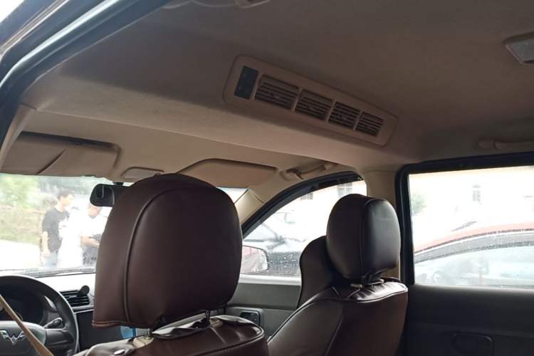 Used Wuling Hongguang 2014 1.5L S Standard Version Headliner