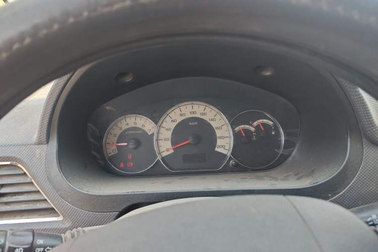 Used Wuling Hongguang 2014 1.5L S Luxury Model Instrument Cluster
