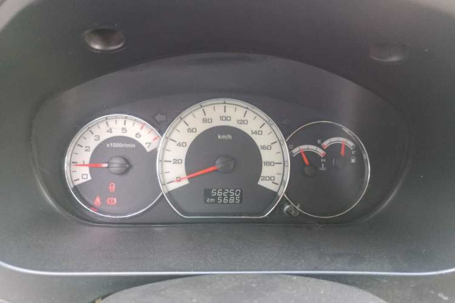 Used Wuling Hongguang 2014 1.5L S Luxury Model Instrument Cluster