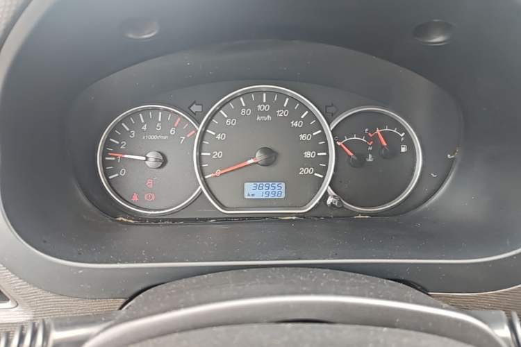 Used Wuling Hongguang 2014 1.5L S Standard Version Instrument Cluster