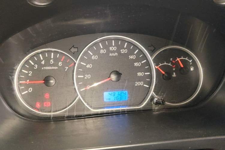 Used Wuling Hongguang 2014 1.5L S Standard Version Instrument Cluster
