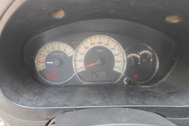 Used Wuling Hongguang 2014 1.2L S Comfort Model China IV Instrument Cluster