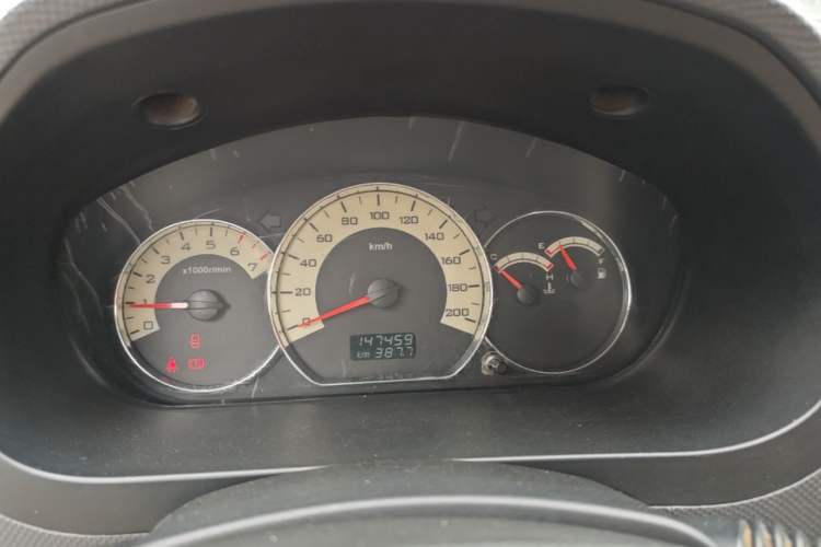 Used Wuling Hongguang 2014 1.5L S Comfort Model Instrument Cluster