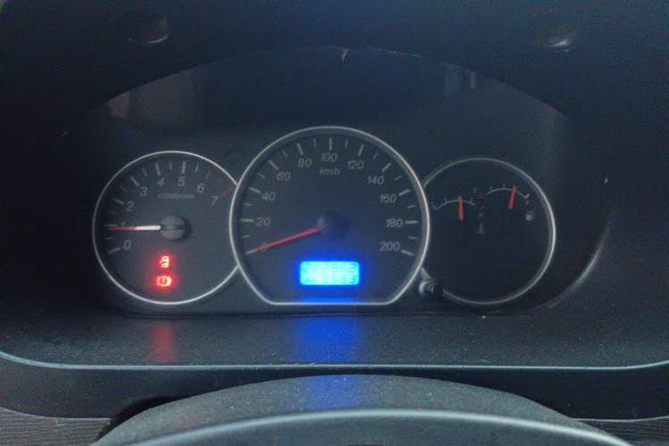Used Wuling Hongguang 2014 1.5L S Automatic Comfort Edition Instrument Cluster