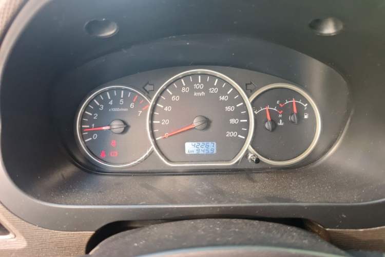 Used Wuling Hongguang 2014 1.2L S Standard Version China IV Standard Instrument Cluster