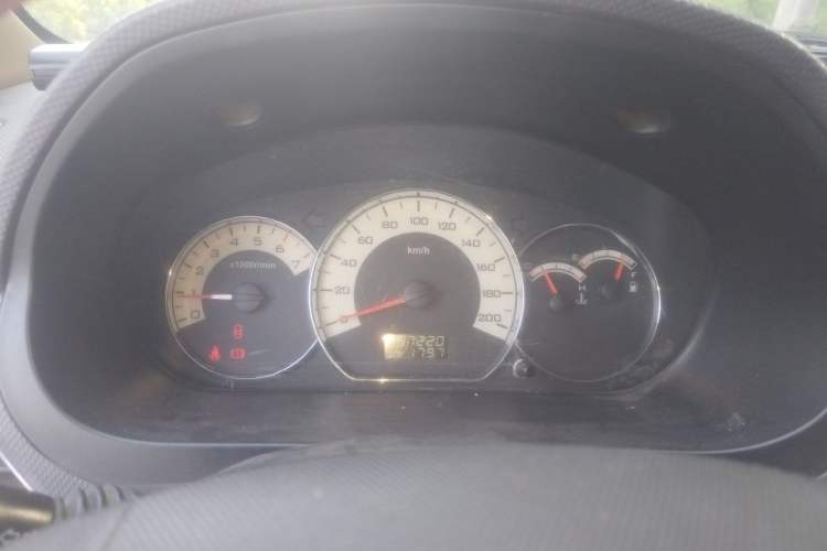 Used Wuling Hongguang 2014 1.5L S Luxury Model Instrument Cluster