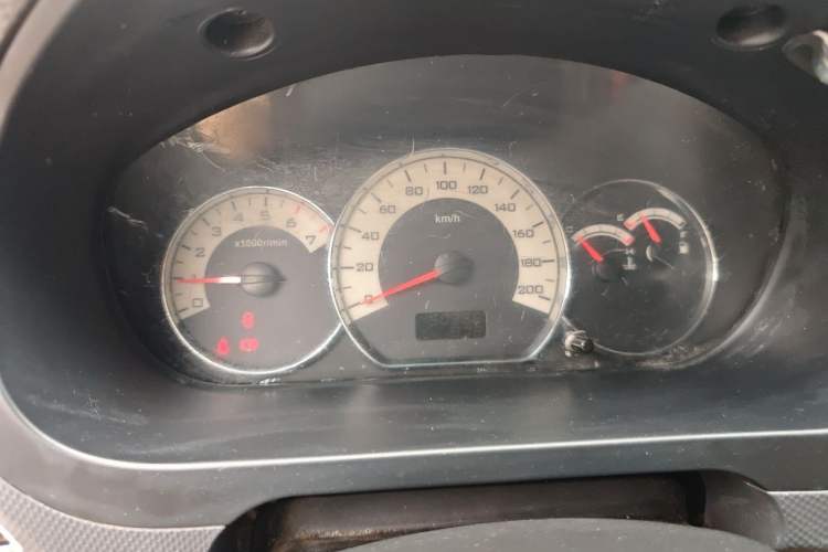 Used Wuling Hongguang 2014 1.5L S Luxury Model Instrument Cluster