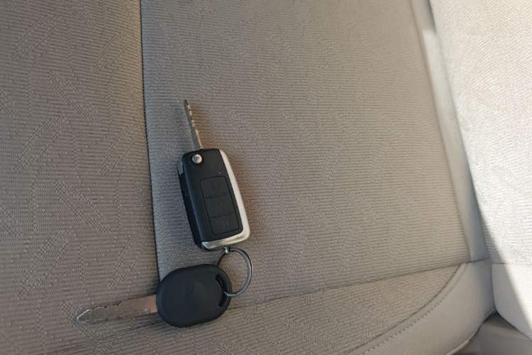 Used Wuling Hongguang 2014 1.5L S Standard Version Interior 1