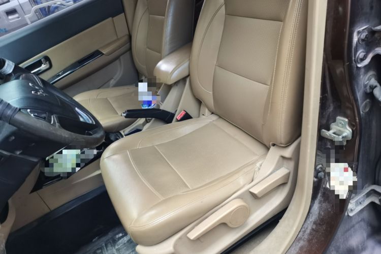 Used Wuling Hongguang 2014 1.5L S Luxury Model Left Front Seat