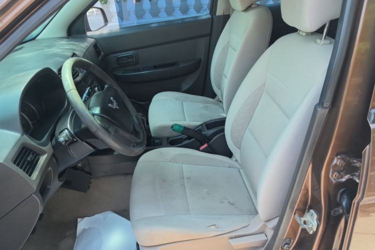Used Wuling Hongguang 2014 1.5L S Standard Version Left Front Seat