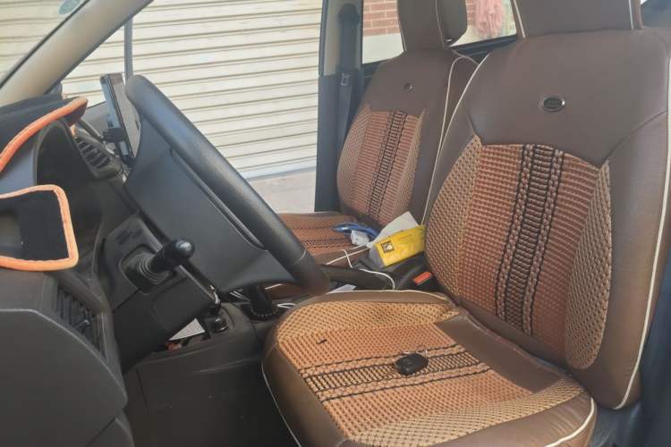 Used Wuling Hongguang 2014 1.5L S Comfort Model Left Front Seat